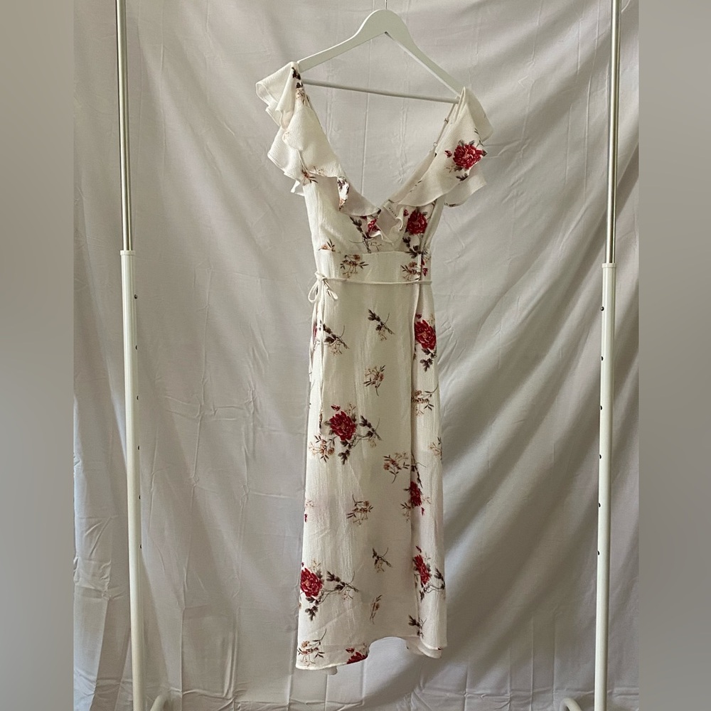 Blue Blush White Floral Midi Wrap Dress - S